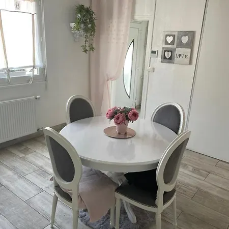 Celia Lits Separes Dieppe